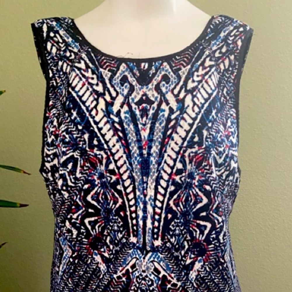 Dex New York.   Gorgeous Size XL